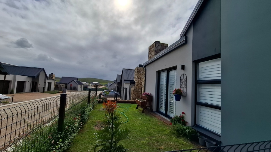 2 Bedroom Property for Sale in Hartland Lifestyle Estate Western Cape